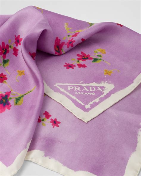 prada foulard prezzi|foulard seta prada.